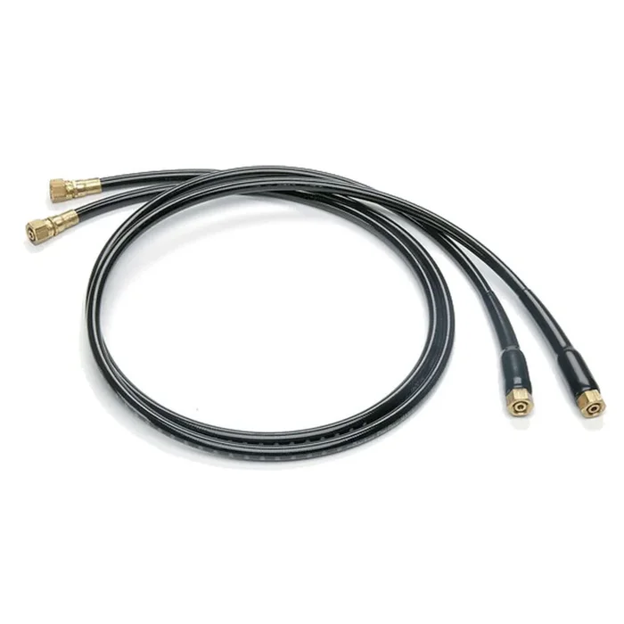TWO FLEXIBLE HOSES 26FT
